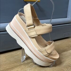 Dolce Vita Tan Platform Sandals